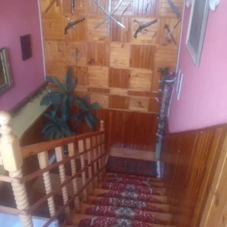 Privat U Ivana בית אירוח Štrba