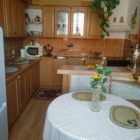 Privat U Ivana בית אירוח Štrba
